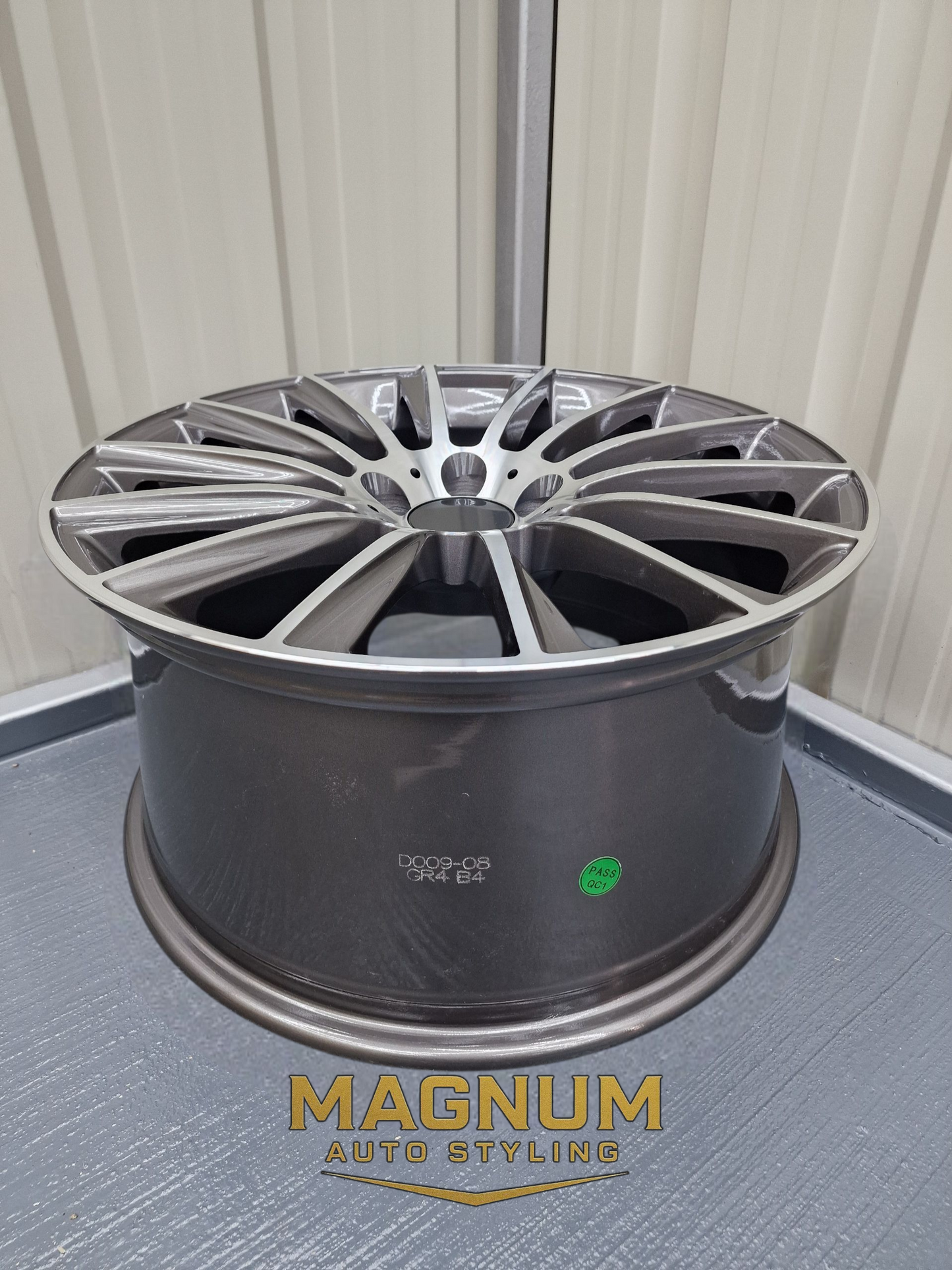 18″ AMG Twist Style Wheels - Gun Metal Machined