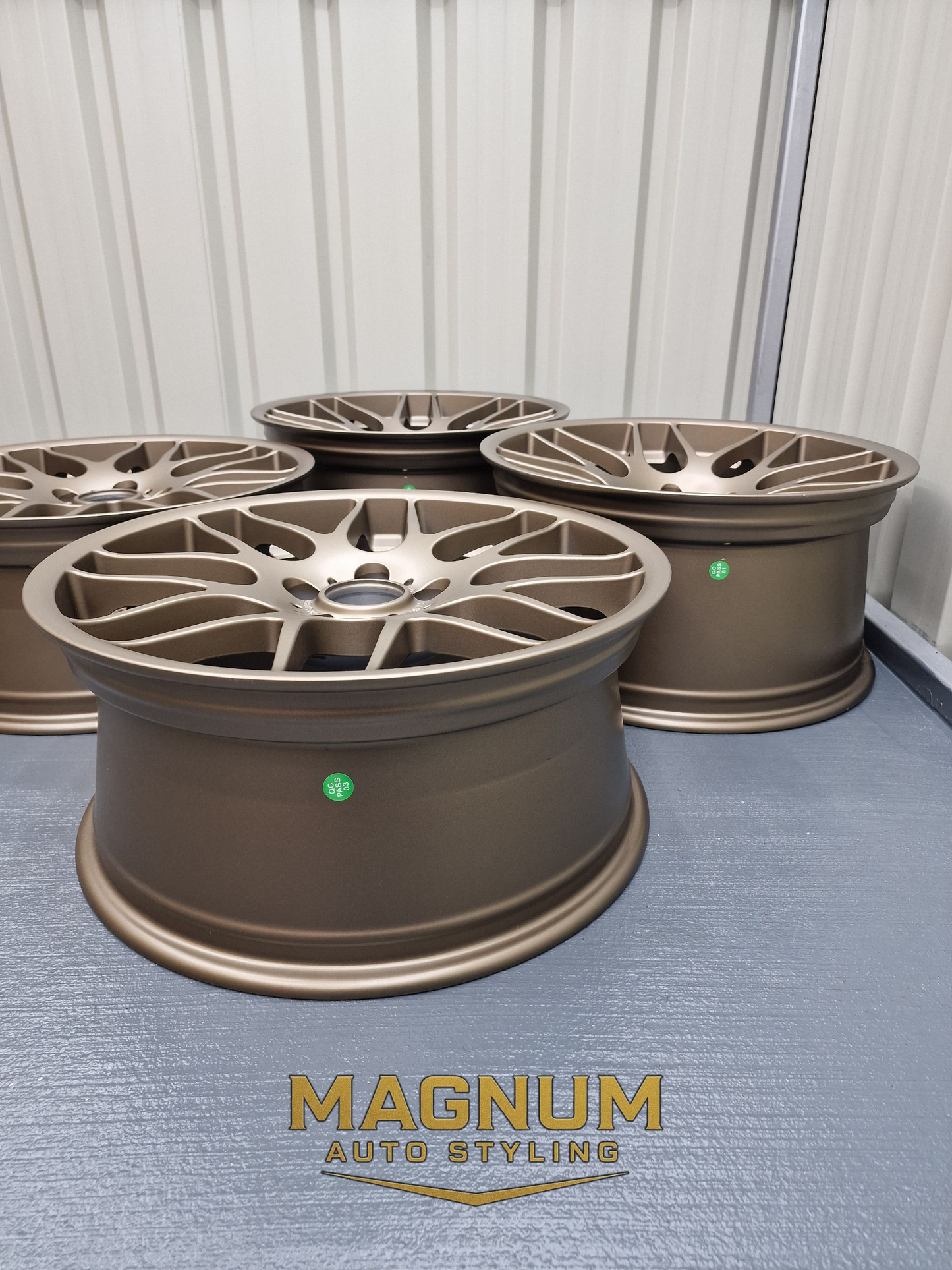 19" Staggered Deep Concave CSL Style - Satin Bronze