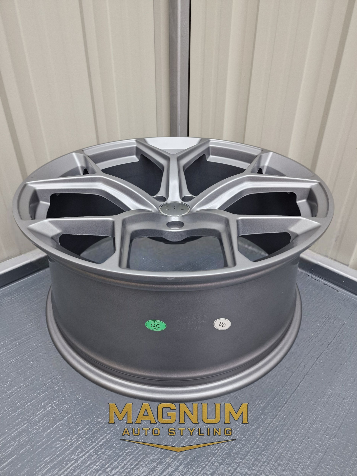 18″ 2023 RS6 Style – Light Satin Gun Metal Grey