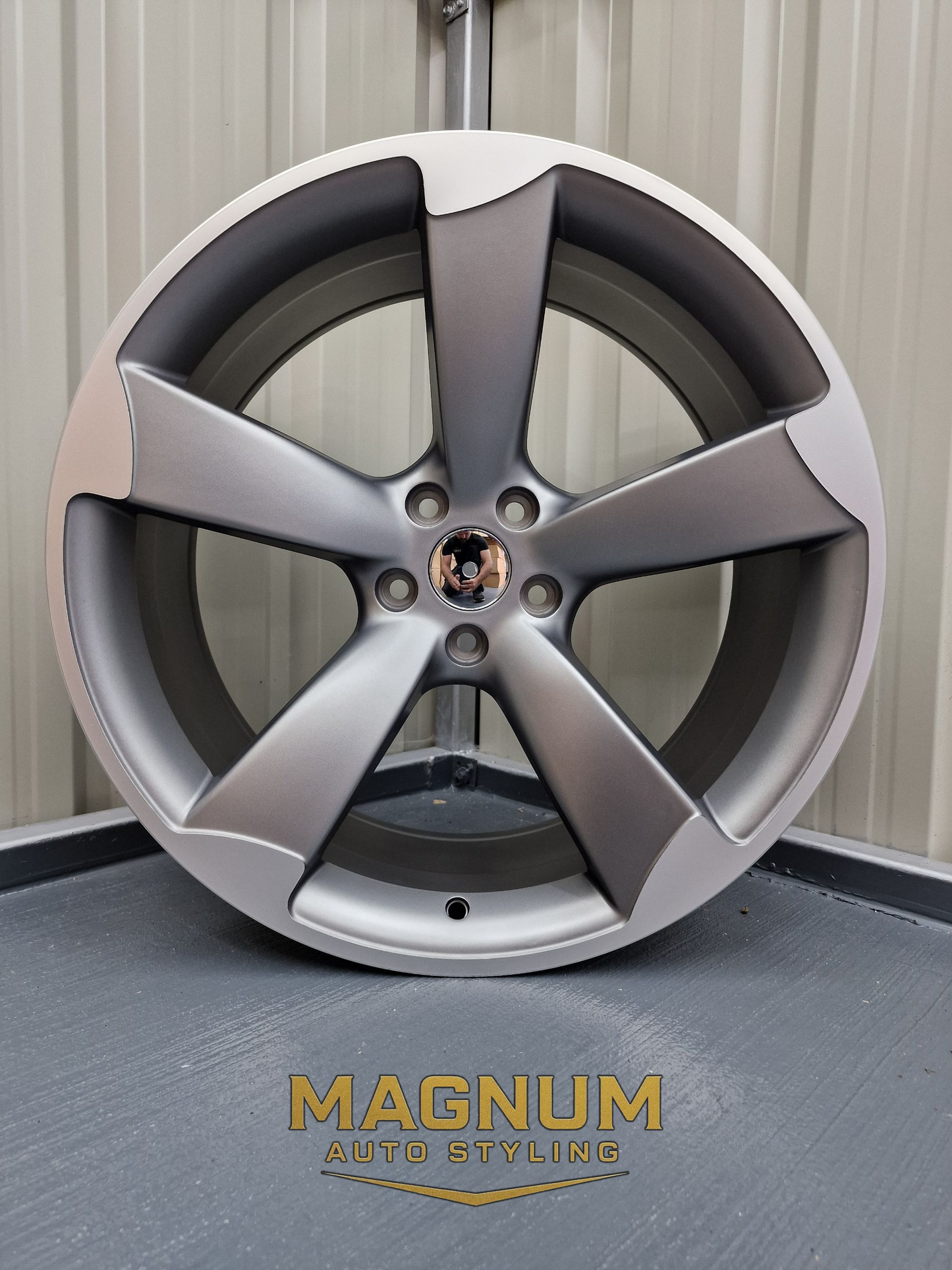 18" TTRS Style - Gunmetal Machined Face