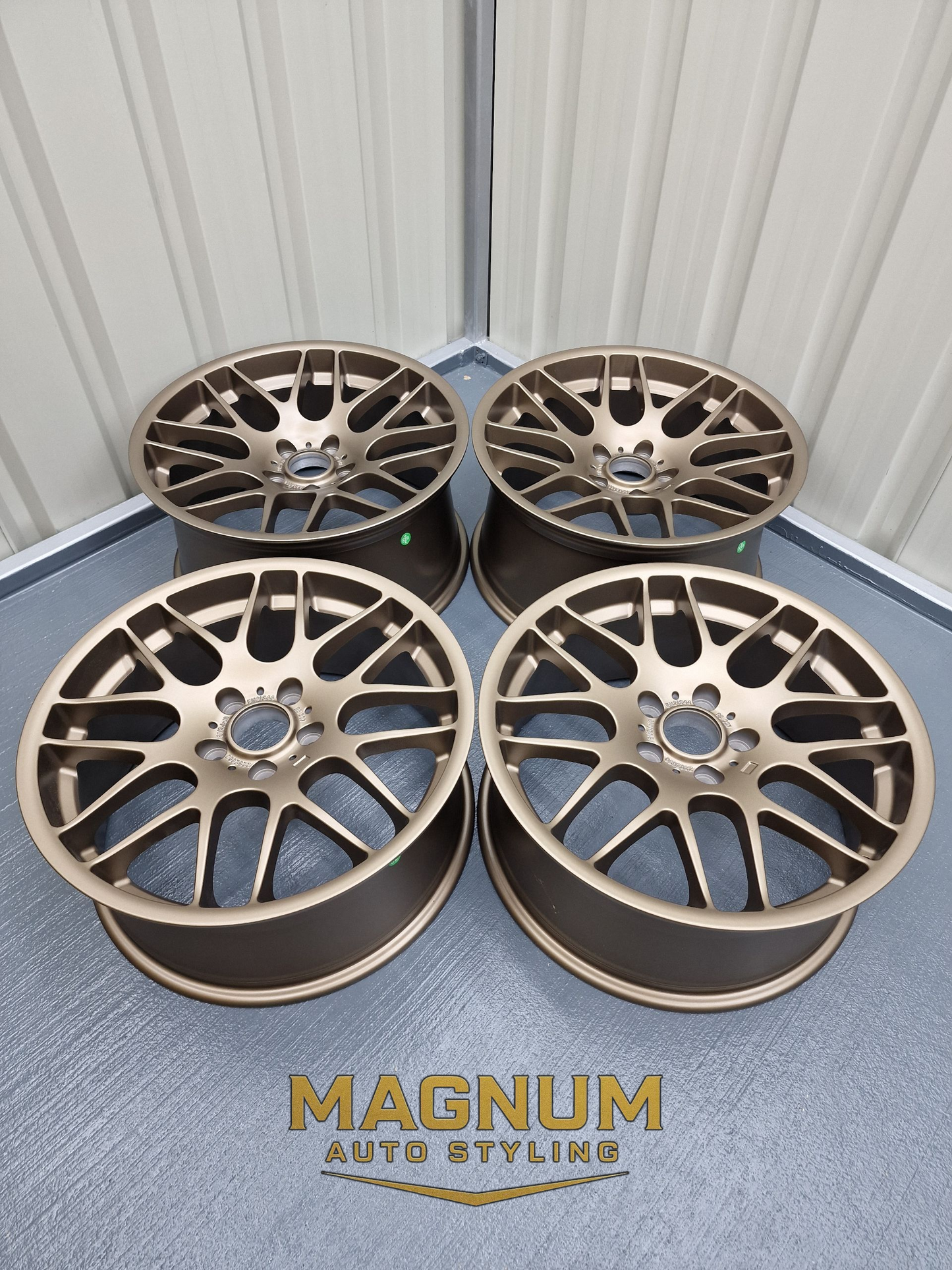 19" Staggered Deep Concave CSL Style - Satin Bronze