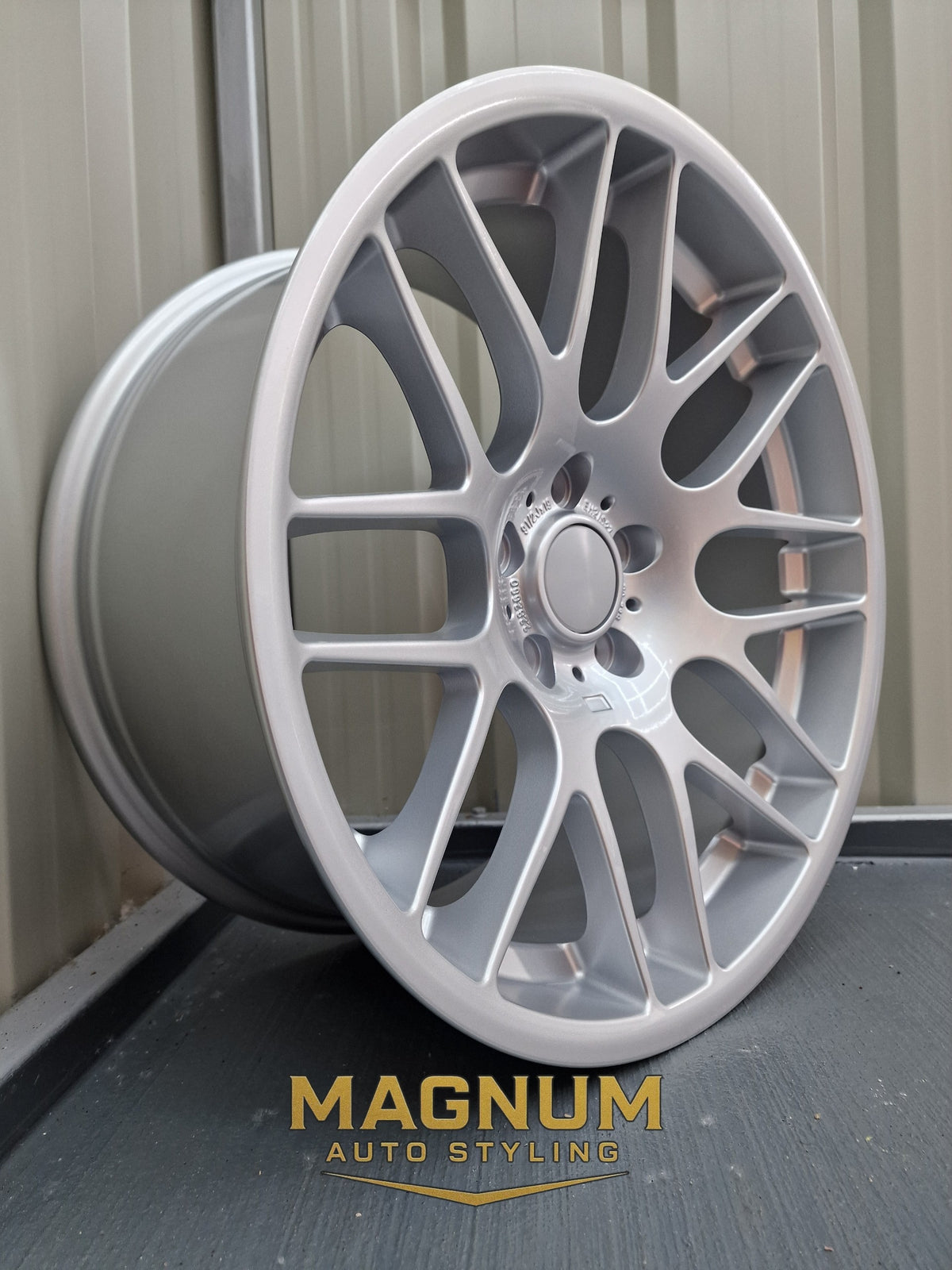 19" (All Rears) Deep Concave CSL Style - Bright Silver