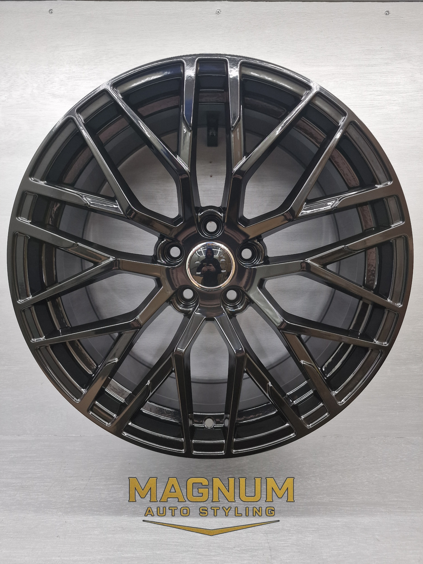 R8 V10 Style - Gloss Black