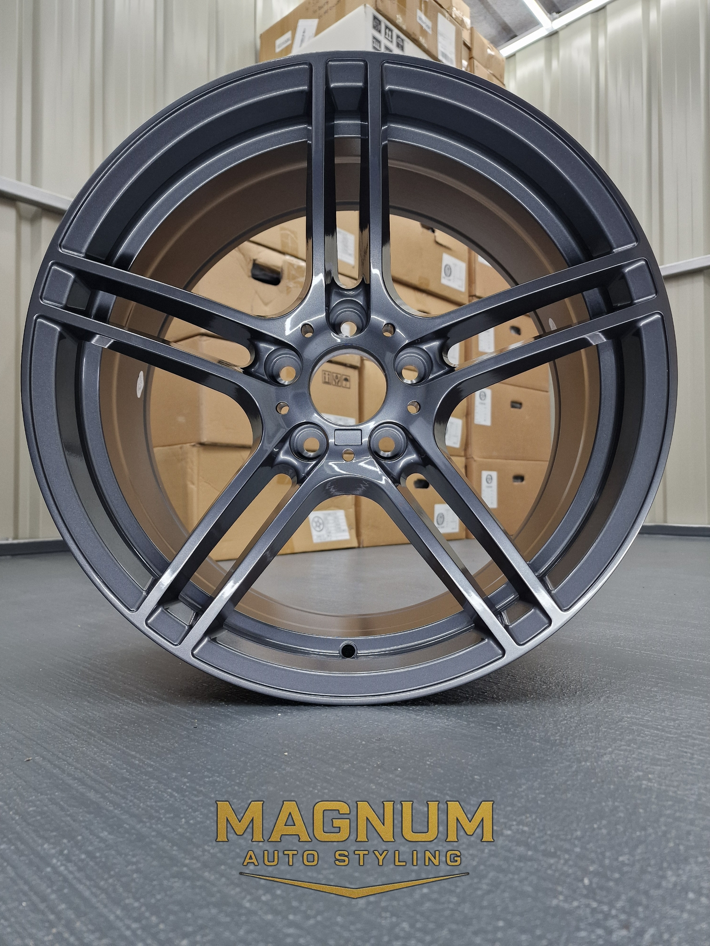 19" Staggered 313M Style - Gloss Gunmetal Grey