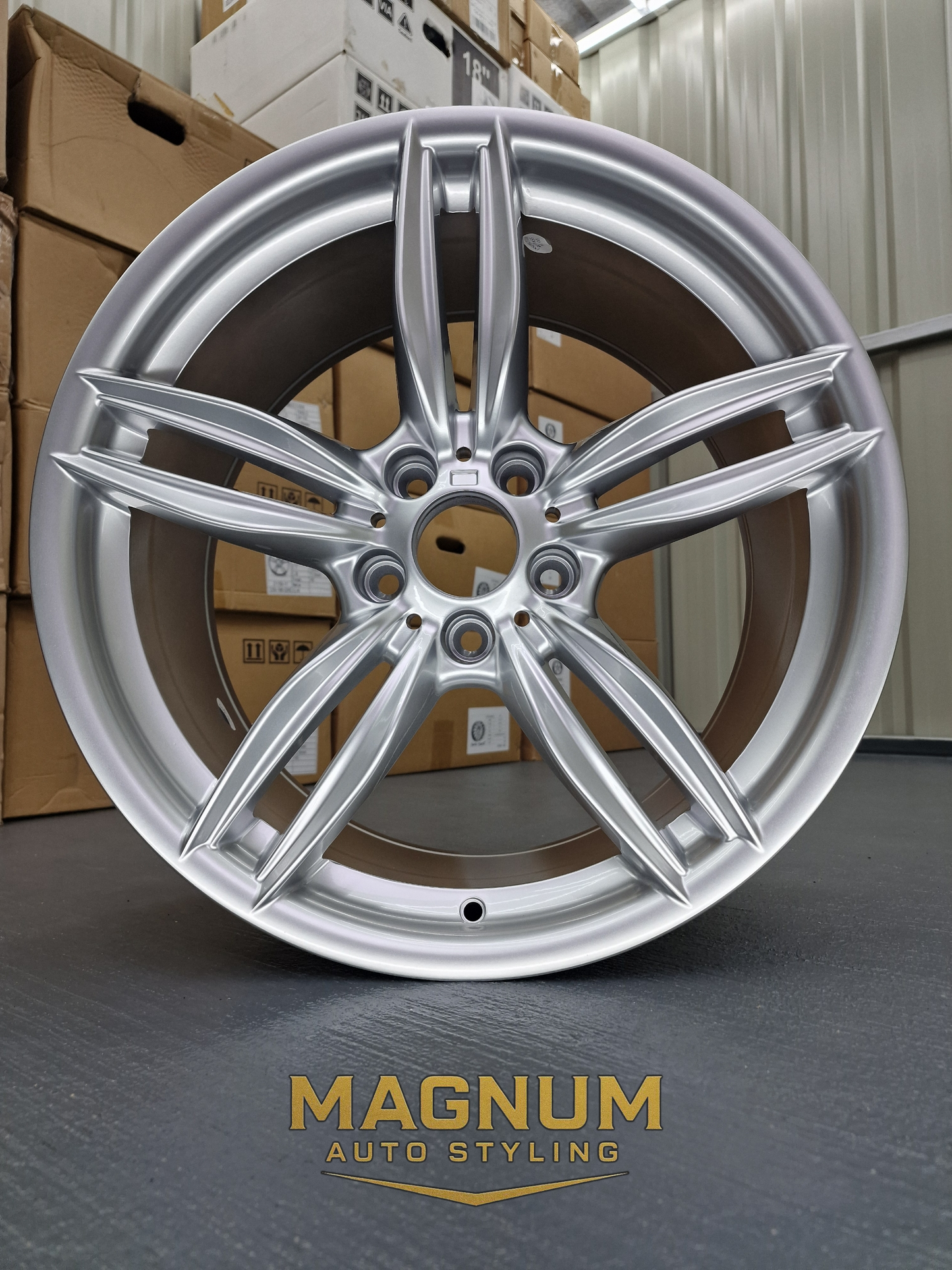 19" Staggered 351M Style - Quartz Silver
