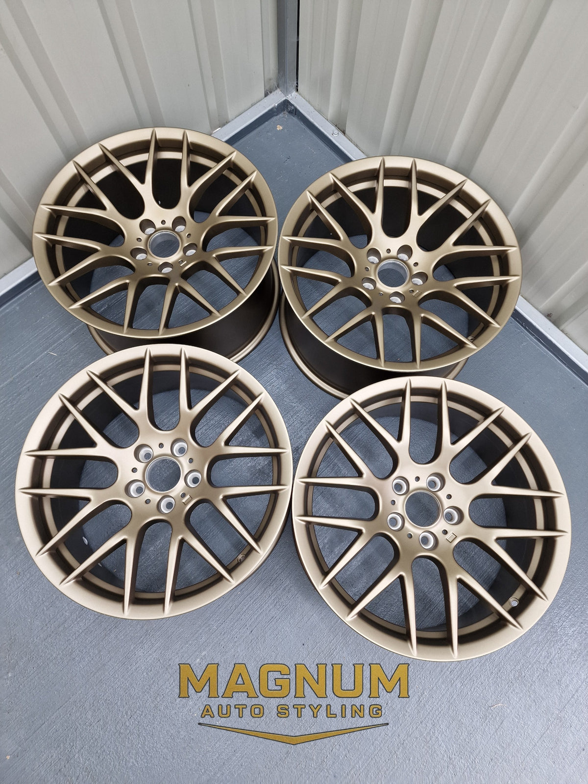 19" Staggered Deep Concave M359 Style - Satin Bronze