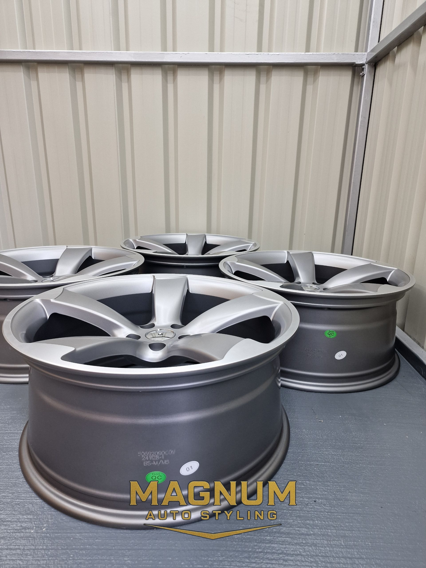18" TTRS Style - Gunmetal Machined Face