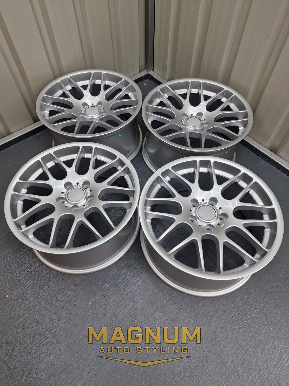 19" Staggered Deep Concave CSL Style - Bright Silver